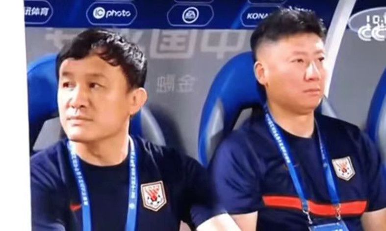 自2022年夏天被伯利所领衔的财团收购以来，切尔西已经在引援方面花费了约10亿英镑，但目前他们只排在英超积分榜的第十二位。